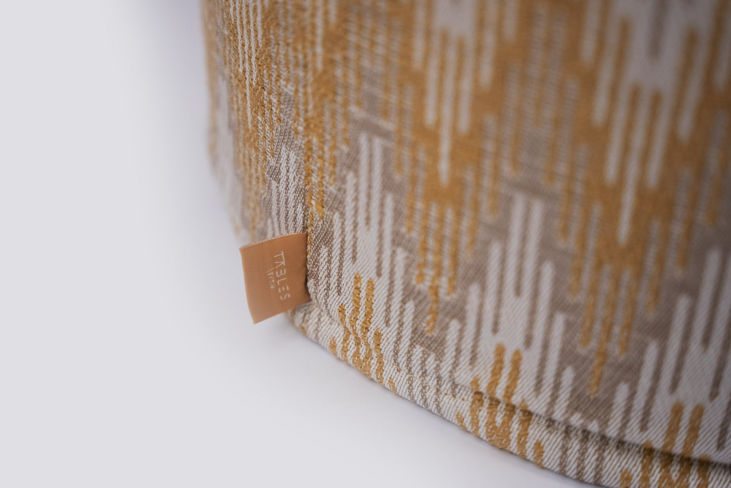 Poef Nola - Eclipse Ocher