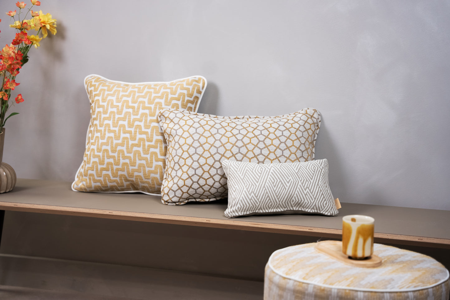 Sierkussen LARA Wavy Ocher 50x50cm